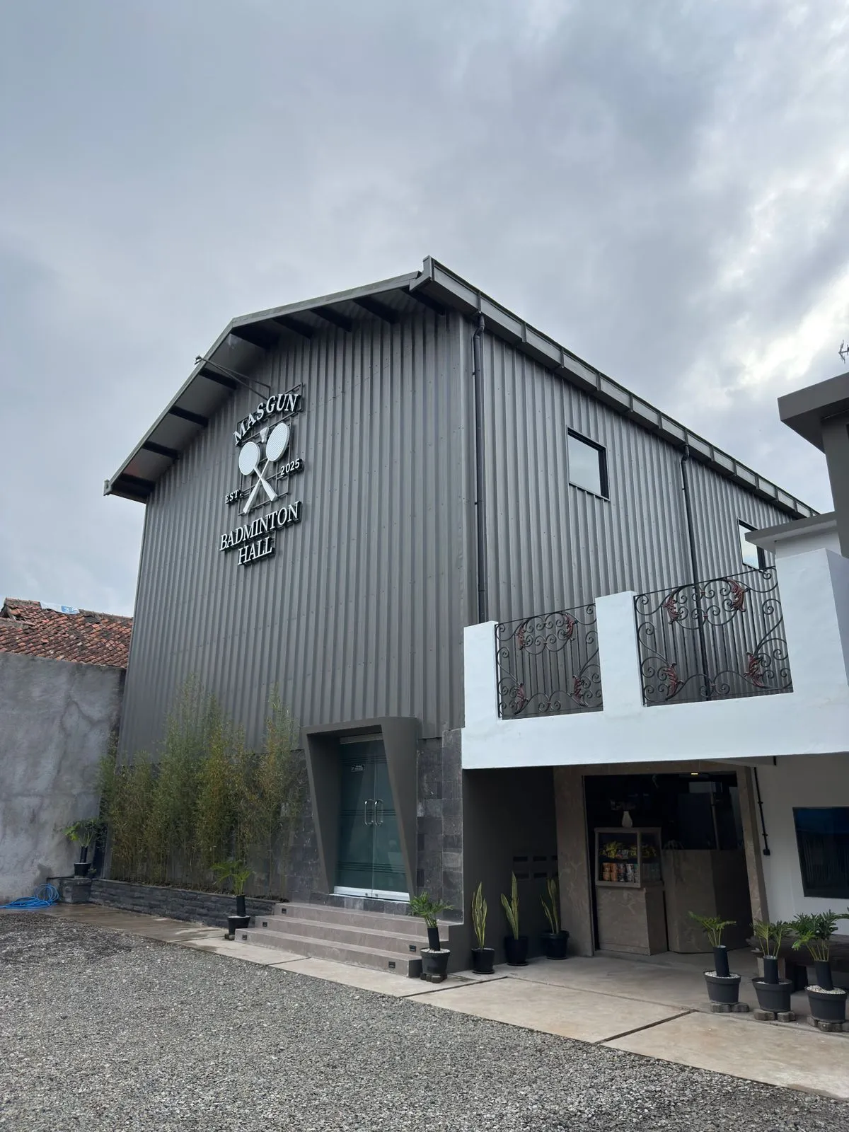 Fasilitas GOR Masgun